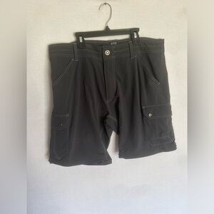 Men’s Kuhl shorts